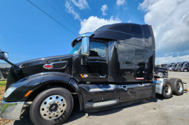 2021 PETERBILT 579